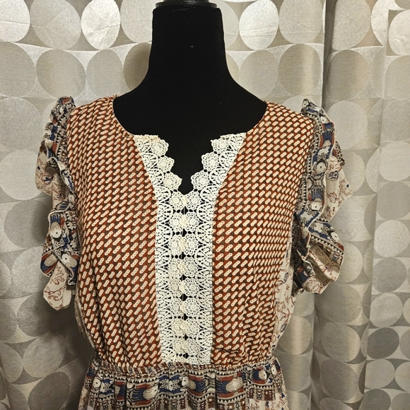 Lovely multi patterned dress 👗 - Picture 4 of 4